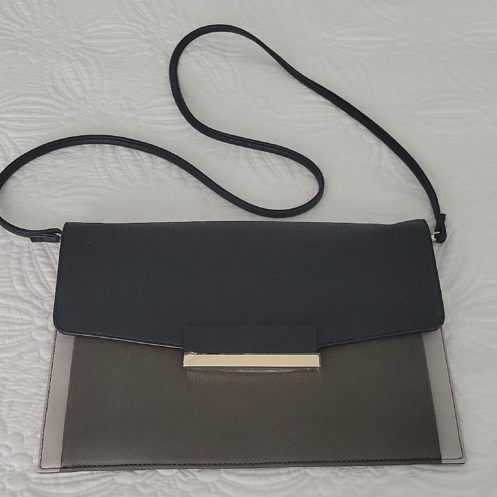 NWOT Mix No. 6 Elegant Black and Tan Crossbody Bag